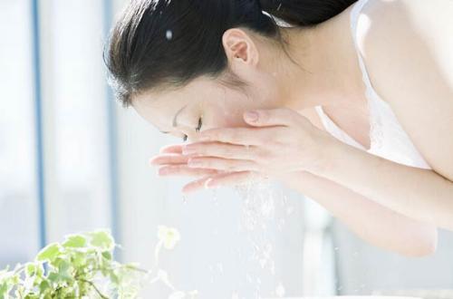 �γǻ�ɽƤ����ר��